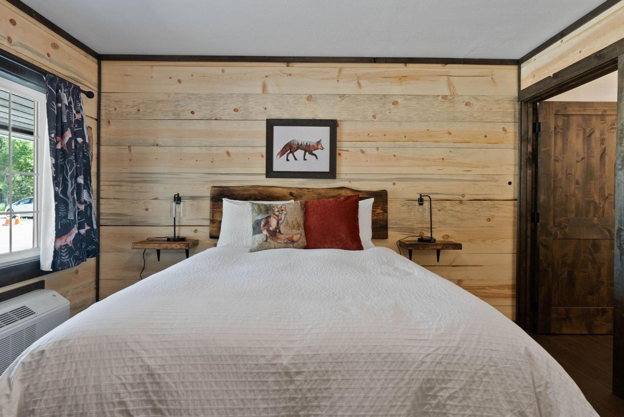 Lake Village Lodge คอร์ดาลีน ภายนอก รูปภาพ